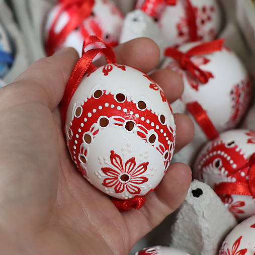 Madeirové kraslice (Červená)