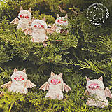 Hračky - Roztomilé hračky netopierov albínov | Autorské interiérové ​​umelecké bábiky (OOAK) | Darček pre kamarátku alebo dieťa - 16439678_