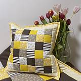 Úžitkový textil - patchwork žlto - hnedá  ( rôzne varianty veľkostí ) - 16449014_