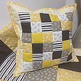 Úžitkový textil - patchwork žlto - hnedá  ( rôzne varianty veľkostí ) - 16449017_