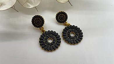 Náušnice - Čierno-Zlaté Kruhy – Elegantné Náušnice z PLA - 16446112_