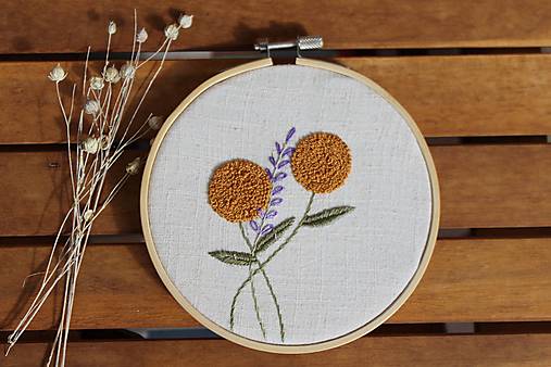 Dekorácie - Ručne vyšívaná dekorácia - Natural - 16449995_