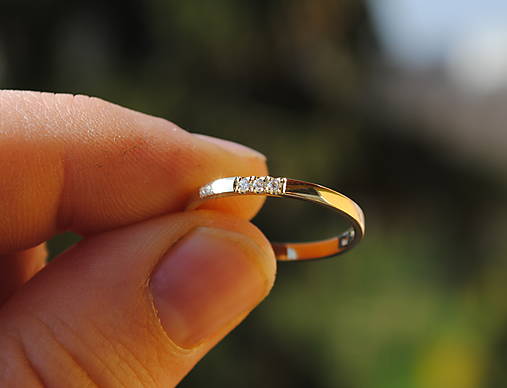 Prstene - Prstienok s diamantmi - 16455706_