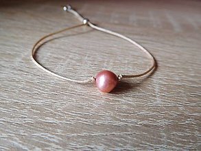 Náramky - Jemný náramok s perlou - 16455912_