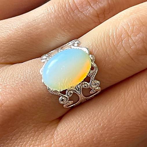  - ZĽAVA 60% Silver Romantic Opalite Ring / Prsteň s opalitom v striebornom prevedení E026 - 16459421_