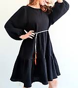 Šaty - Mušelínové šaty s puff rukávmi a hlbokými prieramkami- čierna farba - 16459773_