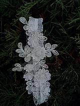 Spodná bielizeň - Ivory svadobný podväzok + čipkové kvety 23 - 16459790_