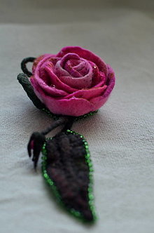Brošne - Brošňa ružová ruža - 16464904_
