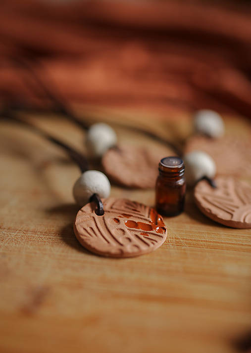 Dekorácie - Prírodný aróma difuzér - 16466088_