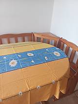 Úžitkový textil - Darček ku dňu matiek - obrus na mieru žlto - modrý s margarétkami - 16468251_