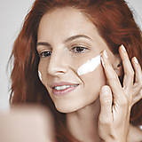 Pleťová kozmetika - Šípkový krém na tvár Renewing Rosehip Face Cream - 16470124_