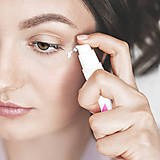 Pleťová kozmetika - Rozjasňujúci očný krém - Sedmokráska Brightening eye care - 16471331_