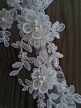 Spodná bielizeň - Ivory svadobný podväzok + čipkové kvety 24 - 16472170_