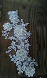 Spodná bielizeň - Ivory svadobný podväzok + čipkové kvety 24 - 16472172_