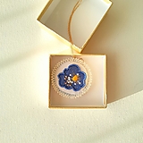 Náhrdelníky - Modrý kvet, Náhrdelník 6 cm - 16472920_