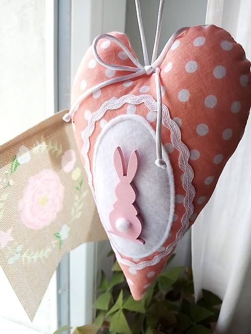 Dekorácie - Veľké srdce so zajačikom - 16479952_