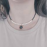 Náhrdelníky - Perlový náhrdelník s čiernou - 16480420_