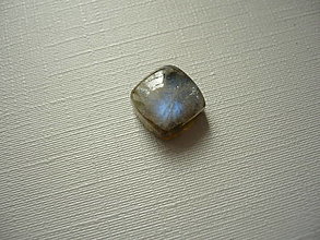 Minerály - Kabošon - labradorit AA 10 mm, č.22Ef - 16481110_