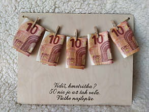Dekorácie - Narodeninová drevená tabuľka na peniaze - 16484315_