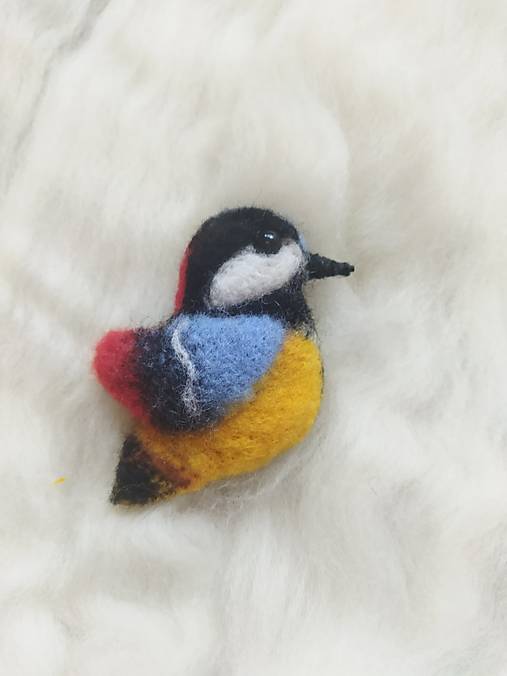 Brošne - Plstená brošňa sýkorka - 16483359_