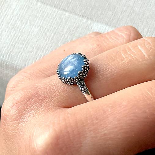 Kyanite Filigree Flower AG925 Silver Ring  / Strieborný prsteň s prírodným kyanitom E032