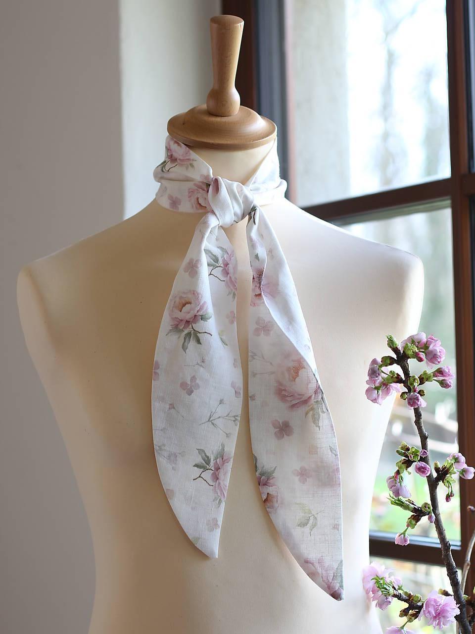 Dlhá letná kvetinová šatka z ľanu okolo krku a do vlasov