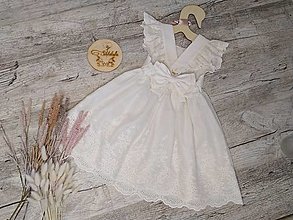 Detské oblečenie - Bavlené šaty s vyšívanou bordurou (smotanové) - 16488671_