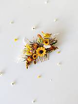 Ozdoby do vlasov - Kvetinový hrebienok "lupienky slnečníc" - 16491660_