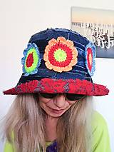 Čiapky, čelenky, klobúky - Dámsky džínsový klobúk-Kvetinový džínsový klobúk - 16493805_