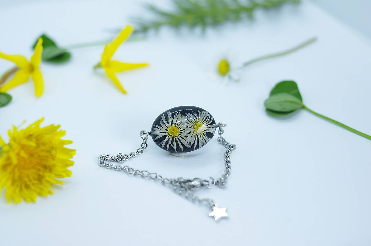 Náramok Strapaté sedmokrásky