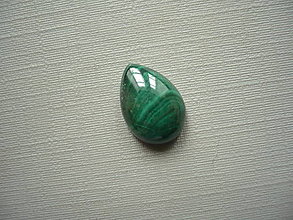 Minerály - Kabošon - malachit 14 mm, č.61f - 16495159_