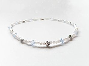 Náhrdelníky - Perlový náhrdelník s kvietkami - 16499776_