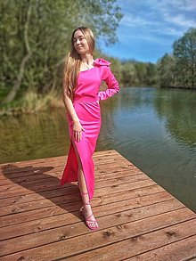 Šaty - Pink long dress s mašľou na pleci - 16507208_