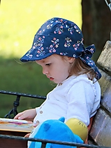 Detské čiapky - Letný detský šilt modrá lúka - 16508217_