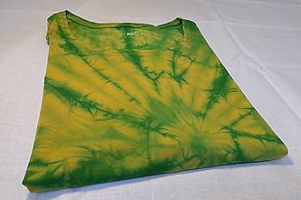 Topy, tričká, tielka - Batikované dámske tričko zeleno-žlté - 16506373_