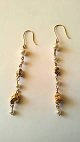 Náušnice - Náušnice dlhé, zlaté nugety a biele perly, 18K - 16514017_
