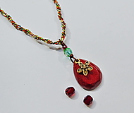 Náhrdelníky - Pestrý náhrdelník s kvetinkou - 16518604_