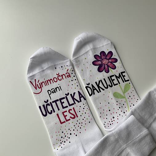 Maľované ponožky pre naj PANI UČITEĽKU dofialova
