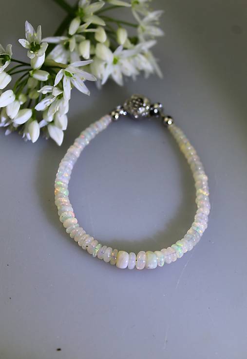 Náramky - dúhový opál náramok - 16524296_