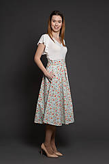 Sukne - Zavinovacia sukňa kvetinová modrá Alica - 16525162_