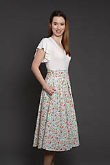 Sukne - Zavinovacia sukňa kvetinová modrá Alica - 16525164_