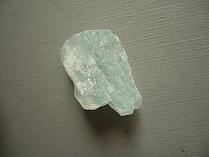 Minerály - Surový kámen – akvamarín 26 mm, č.32 - 16523343_