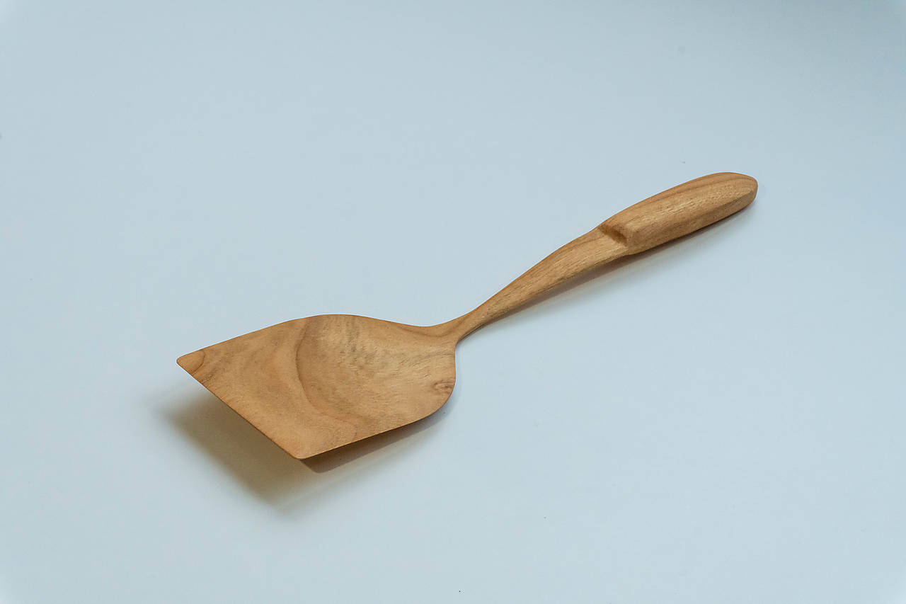 Drevená obracačka (spatula)