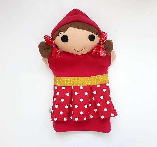 Maňuška Červená čiapočka (v sukničke s bodkami)