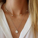 Náhrdelníky - Strieborný minimalistický náhrdelník s perlami - 16530625_