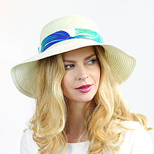 Čiapky, čelenky, klobúky - Ethel - klobúk s výberom mašle, krémový (bielo-modro-zelená potlač) - 16532438_