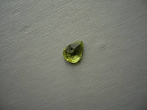 Minerály - Broušený kámen - olivín 8 mm, č.16f - 16533546_