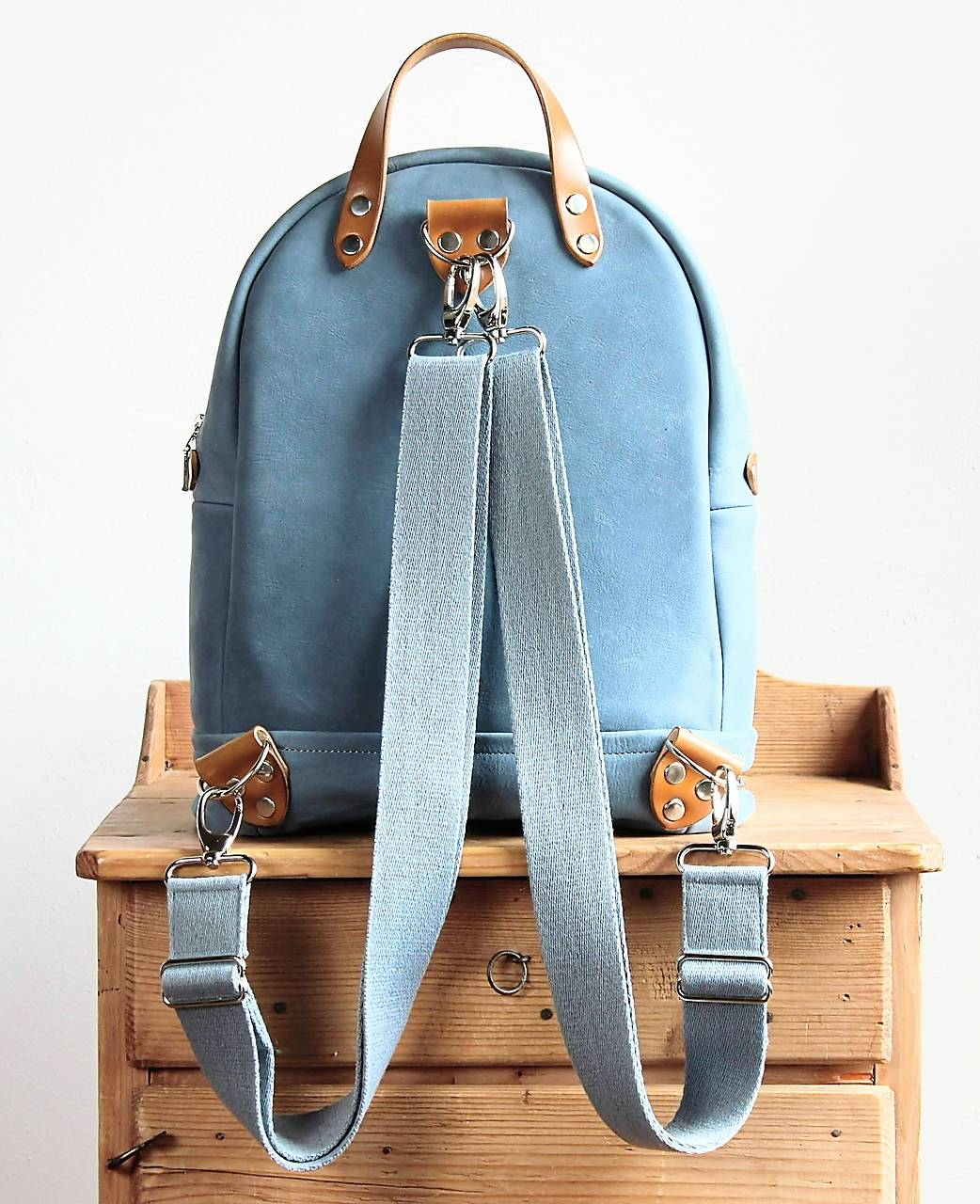 Kožený batoh *Ocean Blue*