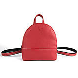 Batohy - Moderný malý ruksak z pravej kože v červenej farbe - 16538228_