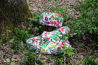Úžitkový textil - Relaxačný vankúš so špaldou a levanduľovými kvetmi - 16539022_